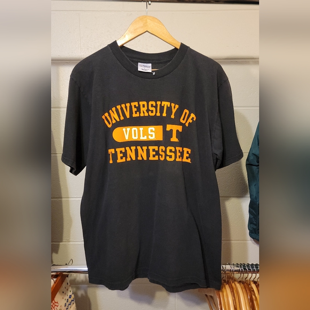 Vintage Y2K UofT, Tenessee Vols Shirt